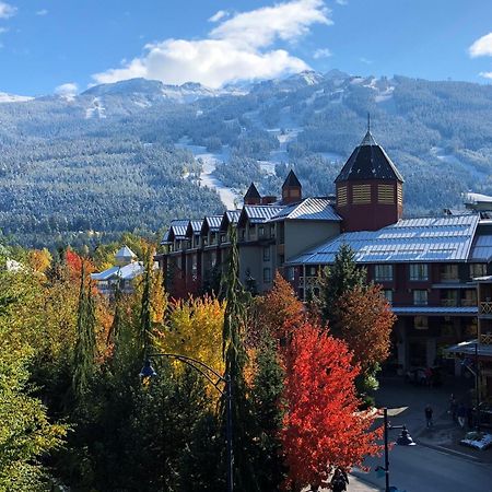 Pinnacle Hotel Whistler Exterior photo